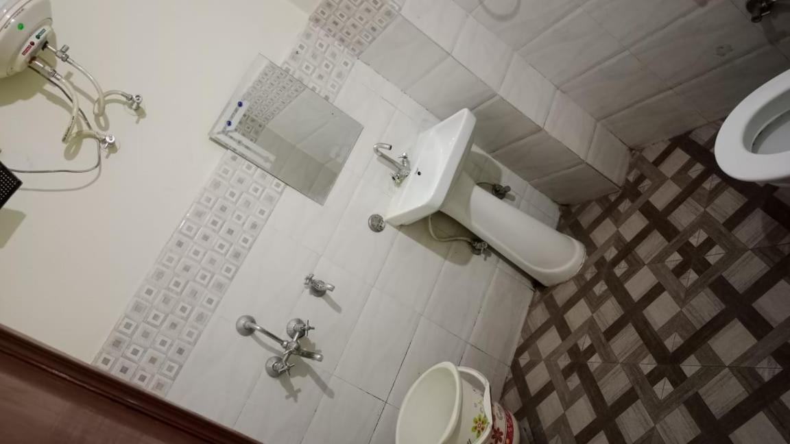 Hotel New Apple Rose Chandigarh Near Railway Station Dariya Uco Bank Ke Pass Extérieur photo